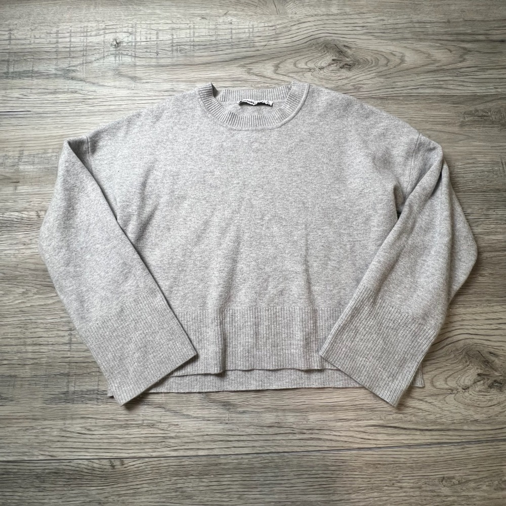 Abercrombie & Fitch Sweater Womens XS Gray Crewneck Relaxed Knit Pullover